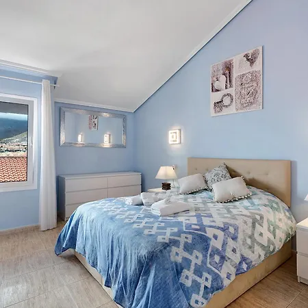 Torviscas Alta Vista أذيخي