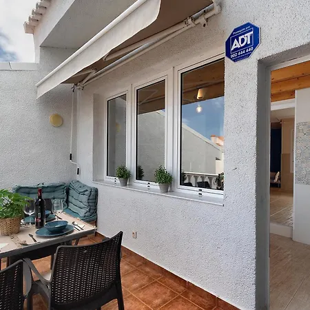 Torviscas Alta Vista * أذيخي